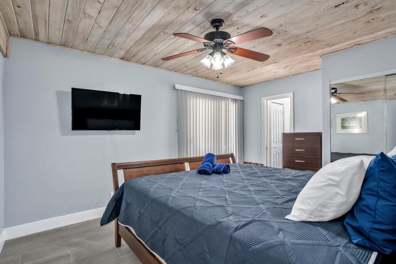 4 Bd Near Beach Spacious Solar Heated Pool Waterfront Home Pompano Beach Exteriér fotografie